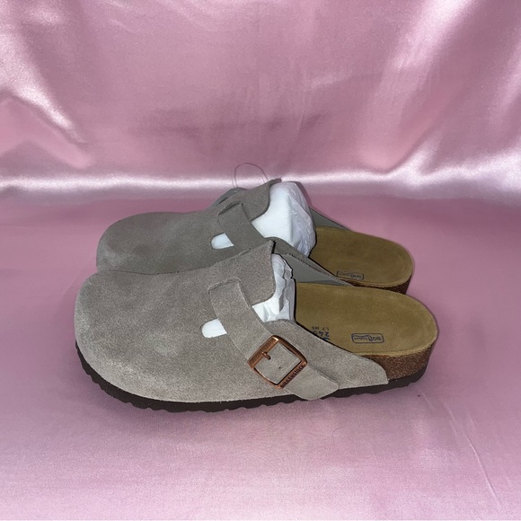 Birkenstock Shoes - Birkenstock suede clogs size 7.5 W
